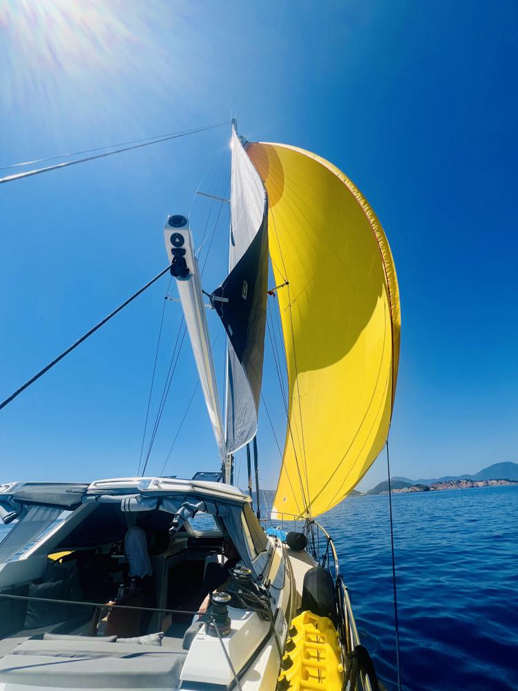 Gennaker 180m2 pour Amel 50