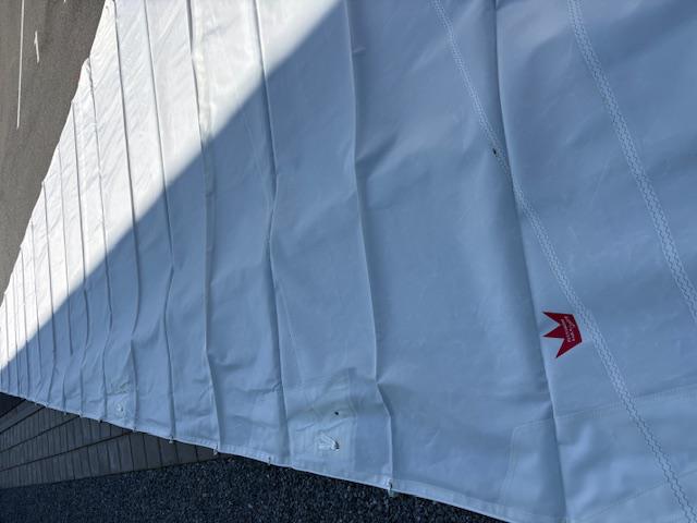 35m2 Dacron X-cut mainsail