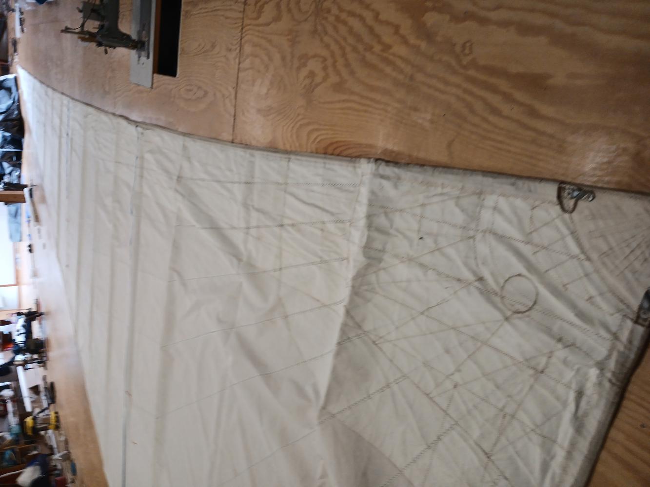 Génois Enrouleur ex SO42DS north triradial 43 m2