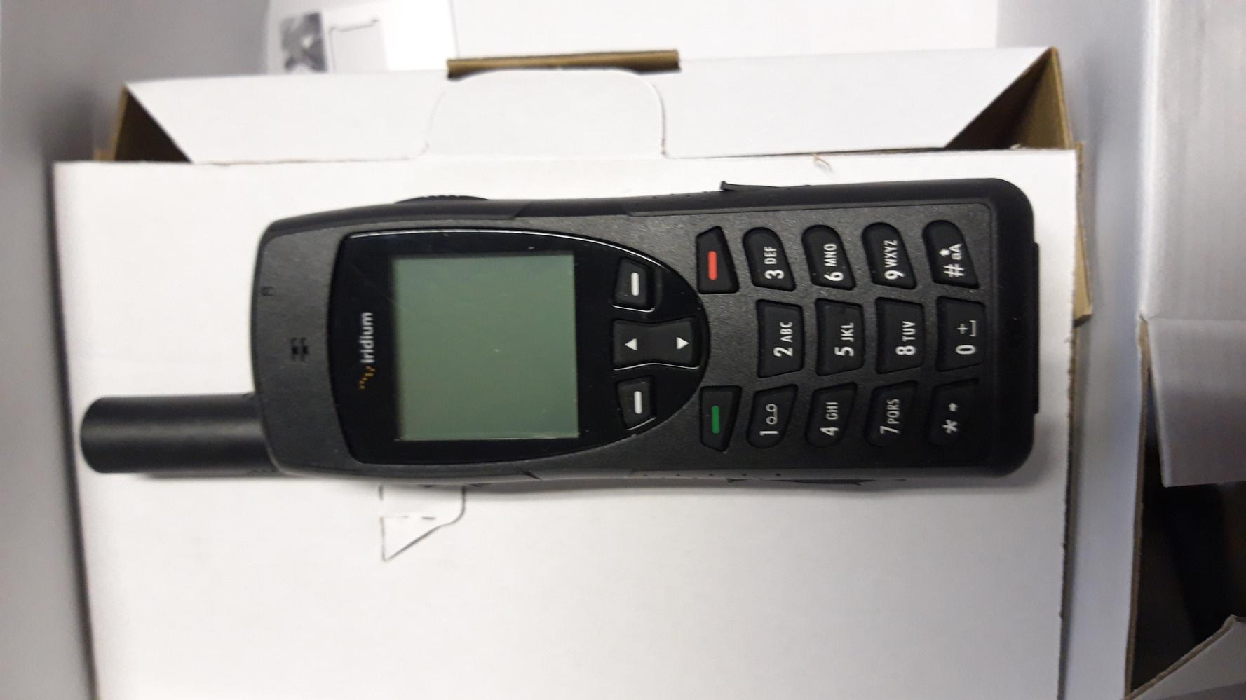 Téléphone satellitaire Irridium 9555