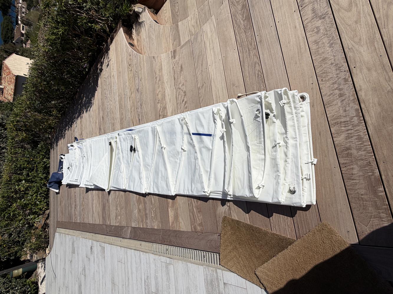 Mainsail New unused for Jeanneau 410 or equivalent