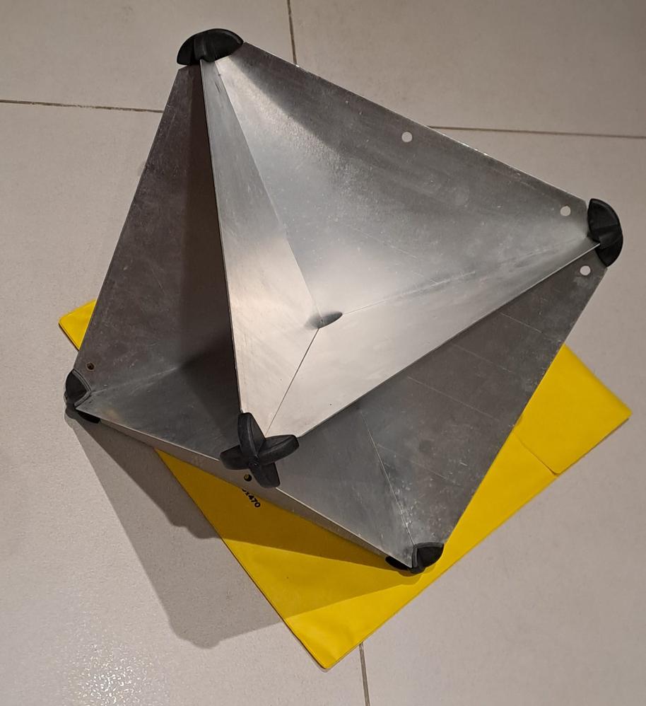 radar reflector