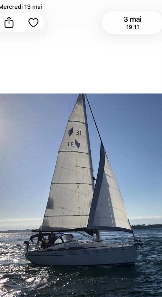 Grand voile Bavaria 31