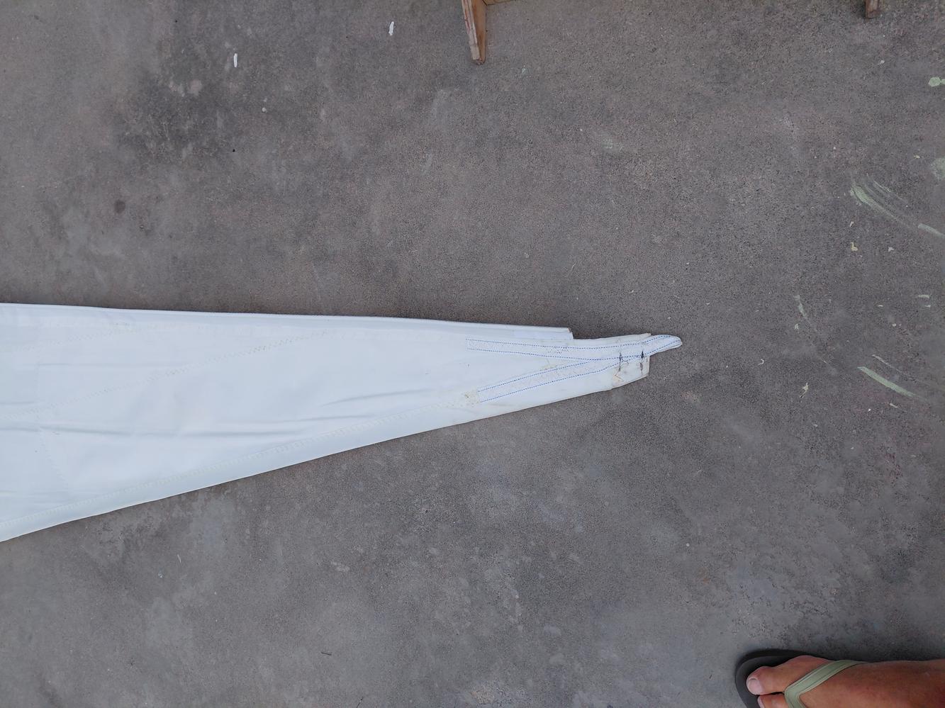 Grand voile sur enrouleur sun odyssey 40
