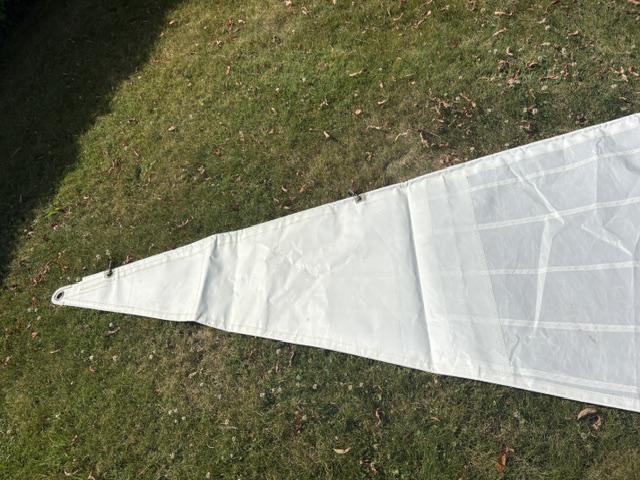 46m2 Dacron Genoa with hanks