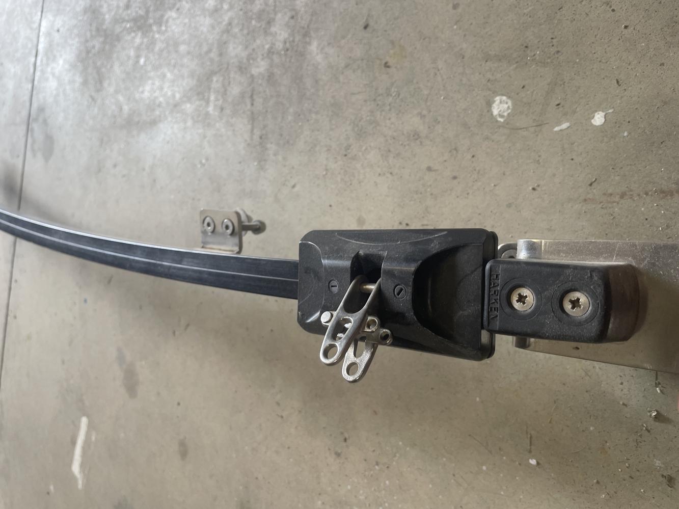 Rail Harken pour génois auto vireur