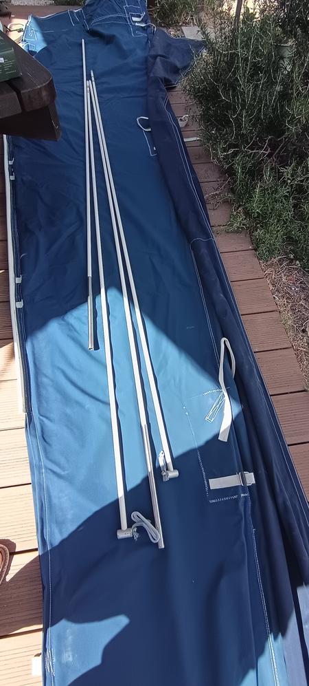 Grand voile lattée et lazy bag