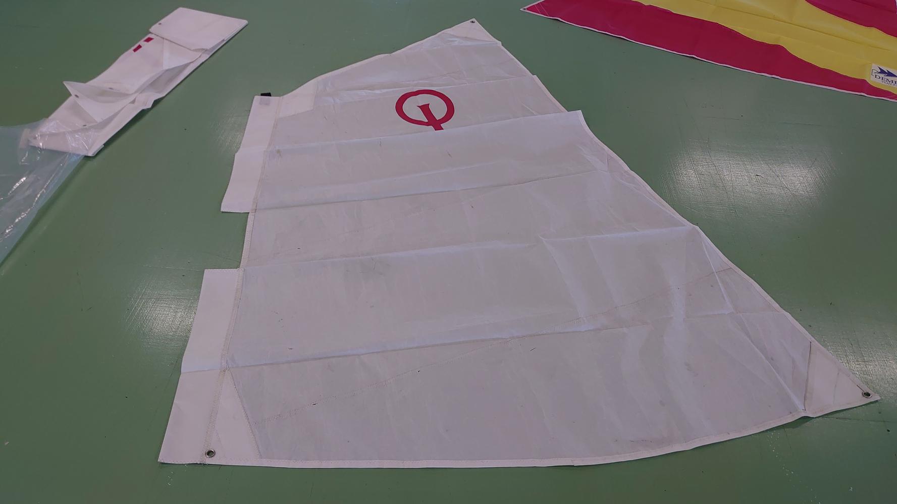 S26110 Voile d'Optimist