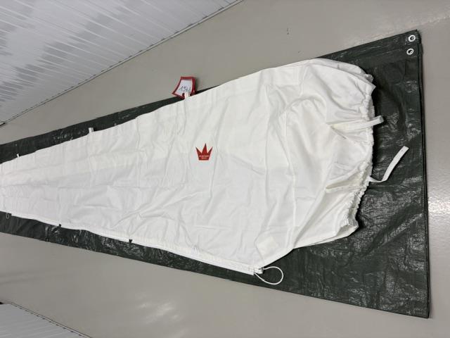 5.47m Maindrop in white sunbrella