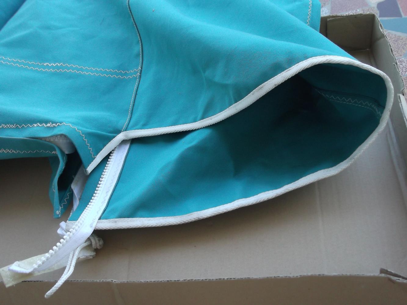 Taud de grand voile neuf L3,65m