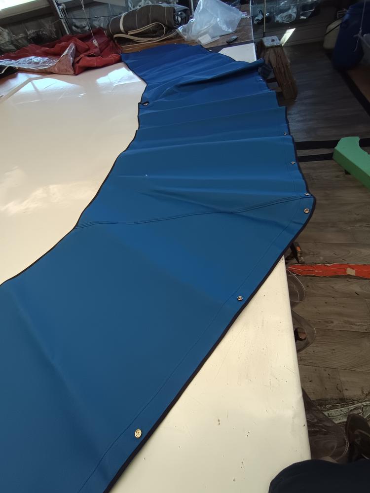 Taud de pare brise acrylique