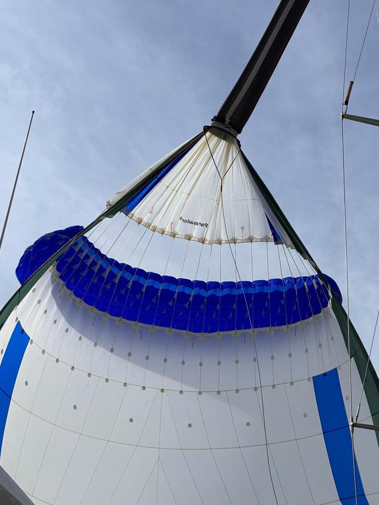 Parasailor