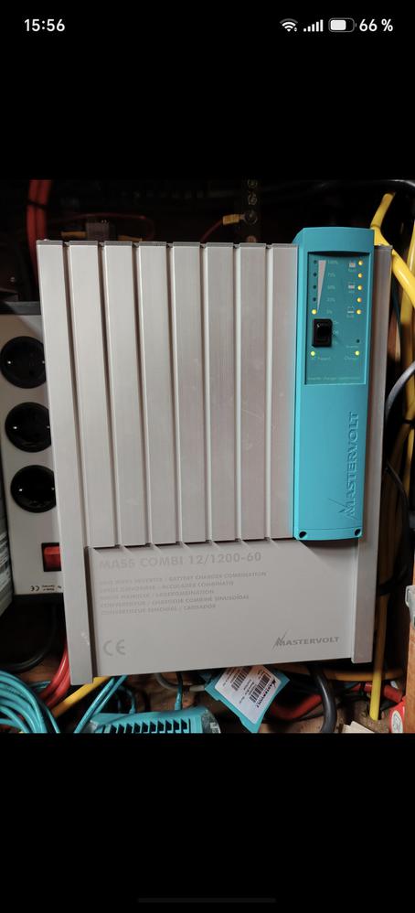 Onduleur chargeur convertisseur mastervolt