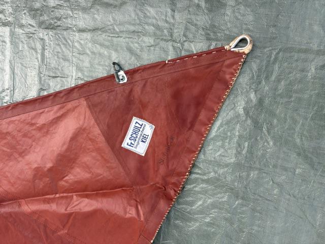 9.5m2 Tanbark Stormjib