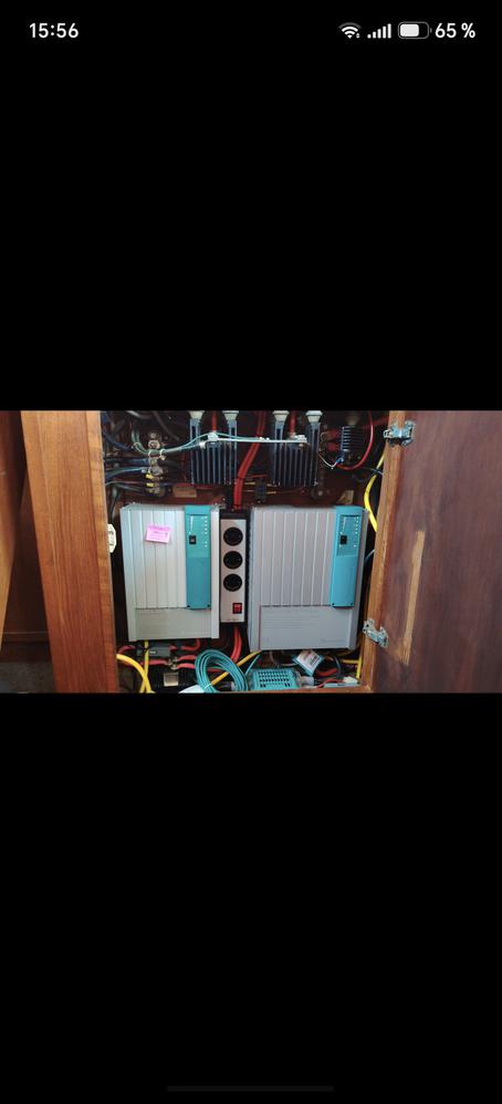 Onduleur chargeur convertisseur mastervolt
