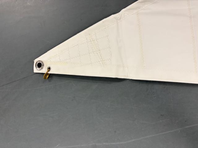 21.5m2 Genoa with hanks